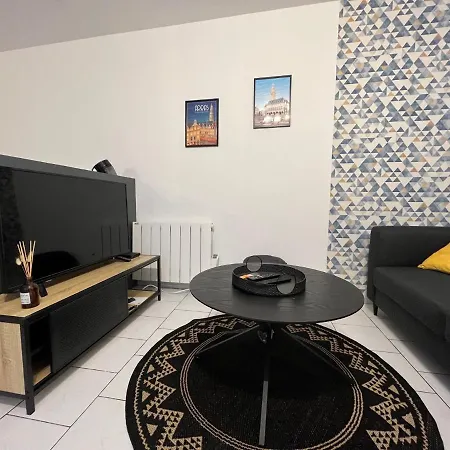 Апартаменты Superbe En Centre D'arras *